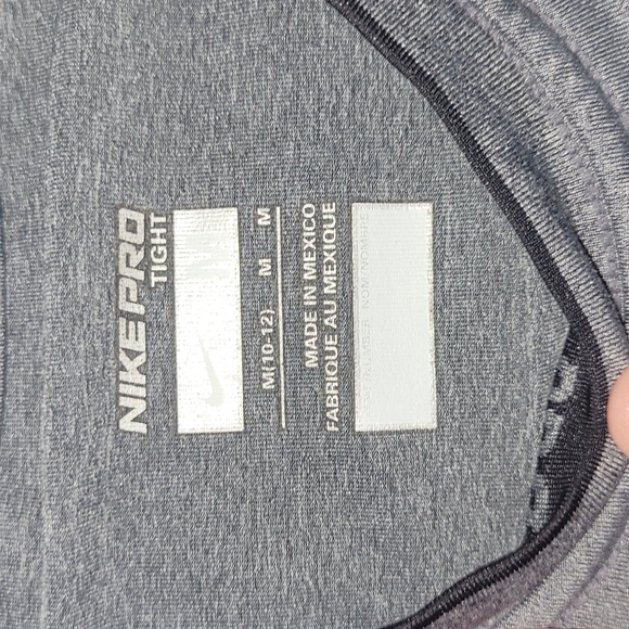 *Donating on 3/12 if not purchased*    Nike Baseball Workout shirt - Picture 2 of 3